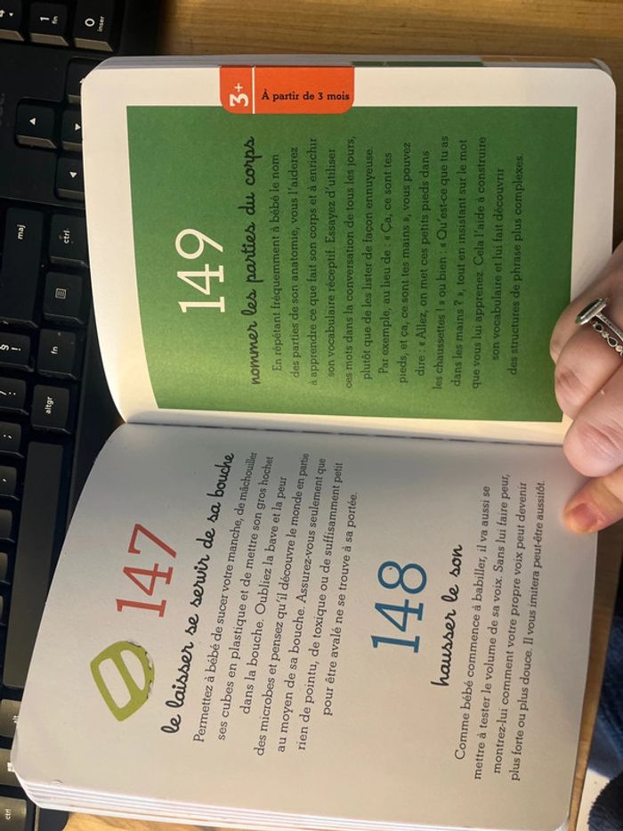 Livre 365 activités avec mon bébé - photo numéro 2