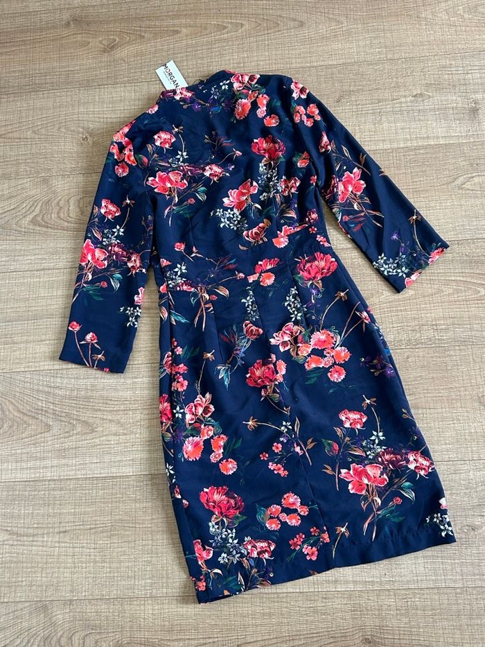 Robe bleue marine et fleurie neuve Morgan taille 34 - photo numéro 8