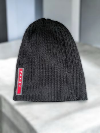 Bonnet Prada