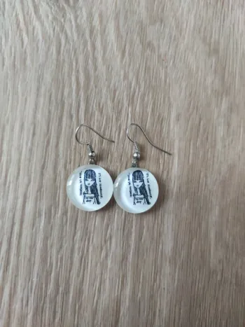 Boucles d'oreilles neuves