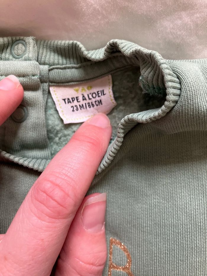 Pull fille 24 mois - photo numéro 2