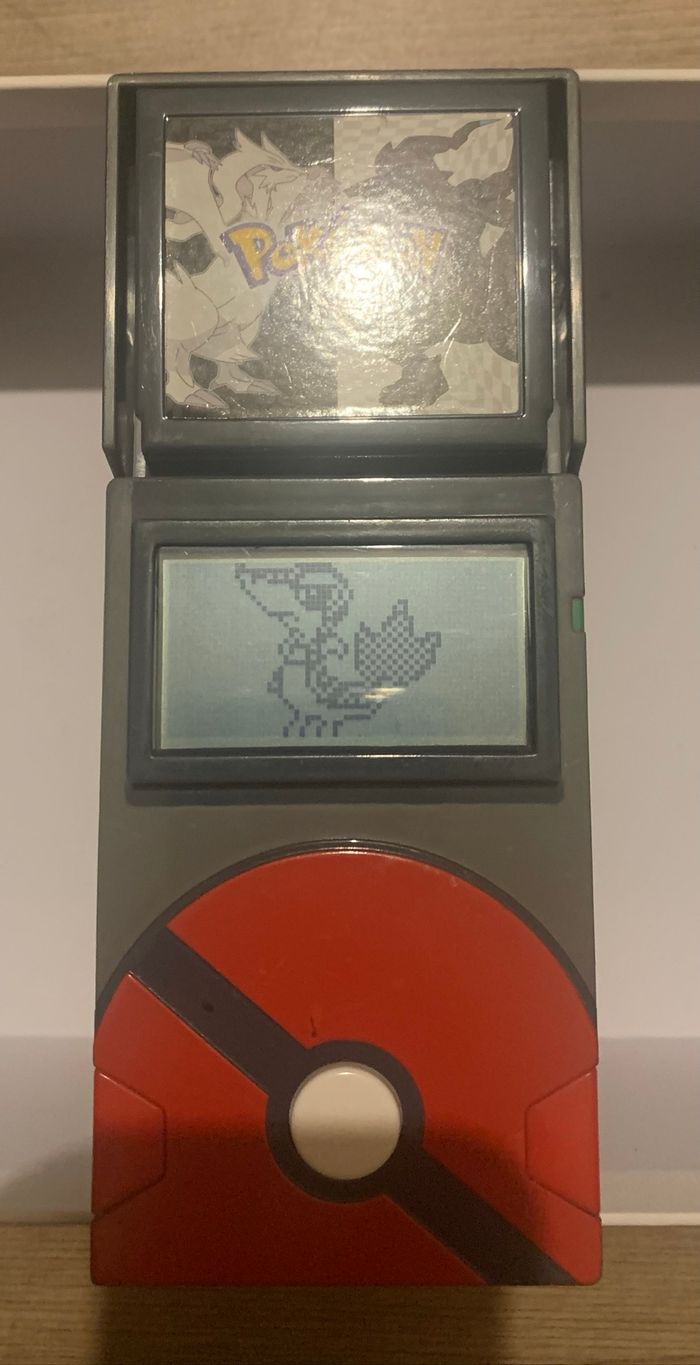 Pokedex pokemon collector année 2011 en parfaite état - photo numéro 7