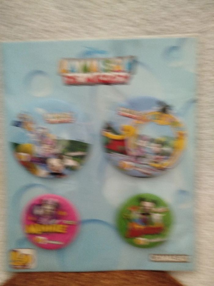 Badge La maison de Mickey - photo numéro 2