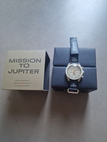 Montre swatch omega