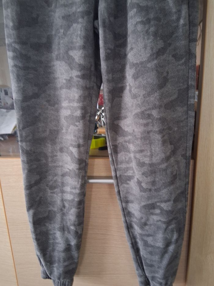 Pantalon jogging - photo numéro 3