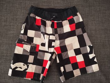 Short de bain en 8 ans 