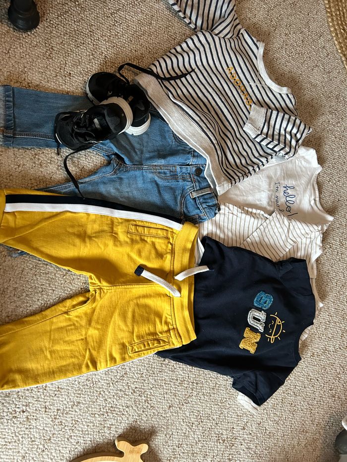 Lot vêtements bébé 9mois