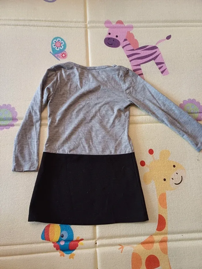 Robe manches longues 4 ans - photo numéro 5