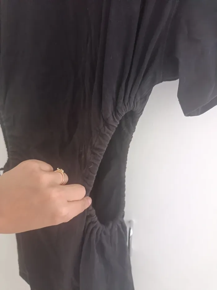 Robe noire Bershka - taille M - photo numéro 3