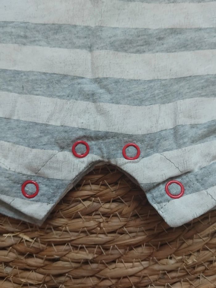 Combishort  combinaison été Mickey, Disney, 12 mois - photo numéro 4