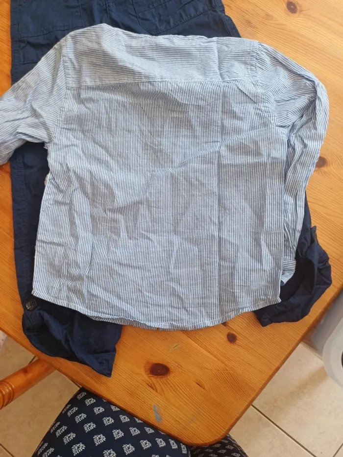 Ensemble pantalon et chemise, idéal cérémonie - photo numéro 3