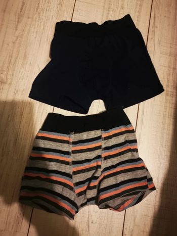 Lot de 2 boxers 4-5 ans.