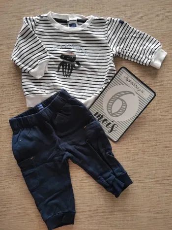 Ensemble 6 mois / 67 cm