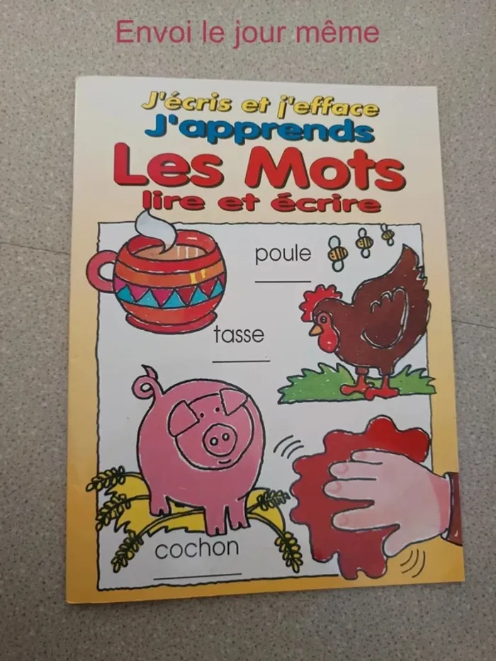 Livre j'apprends les mots