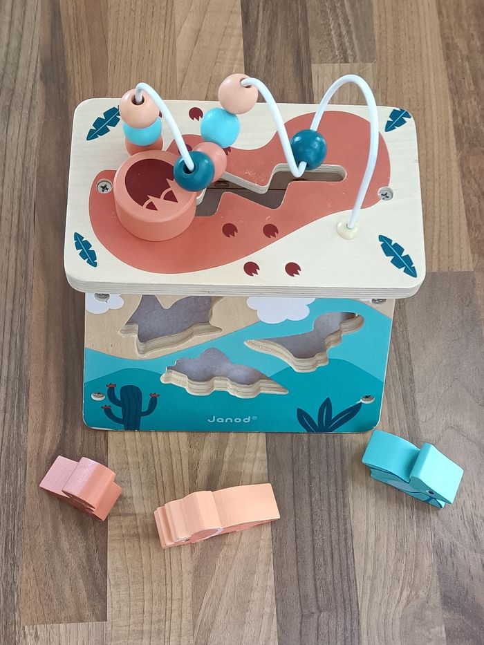 Petite table d'activités jeux de formes dinosaures Janod - photo numéro 2