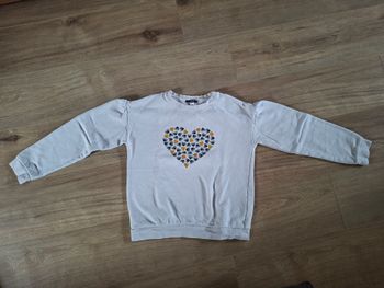 Pull/sweat beige motif coeur Okaïdi 12 ans