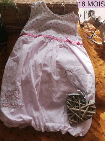 Robe 18 mois