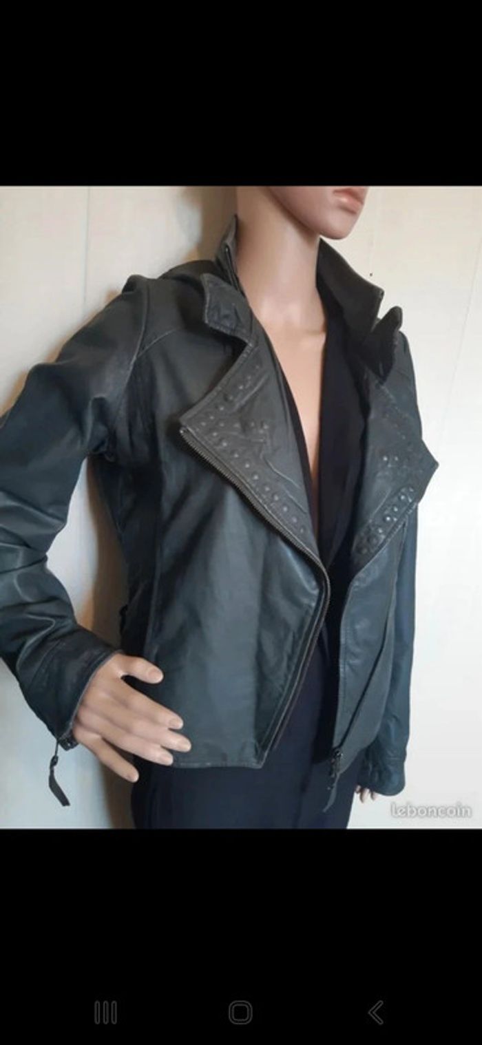 I code veste en cuir d'agneau T.40