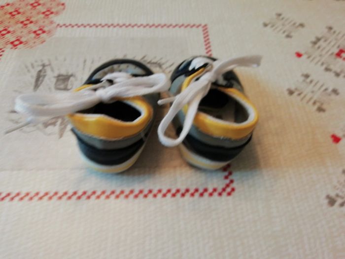 Baskets 0/3 mois - photo numéro 2