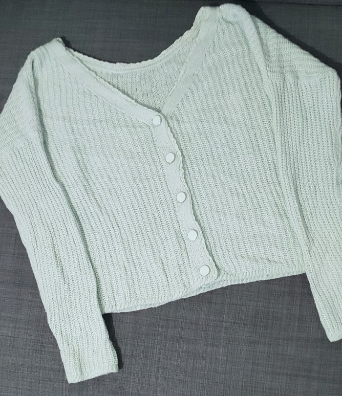 Pull en maille col v - photo numéro 2