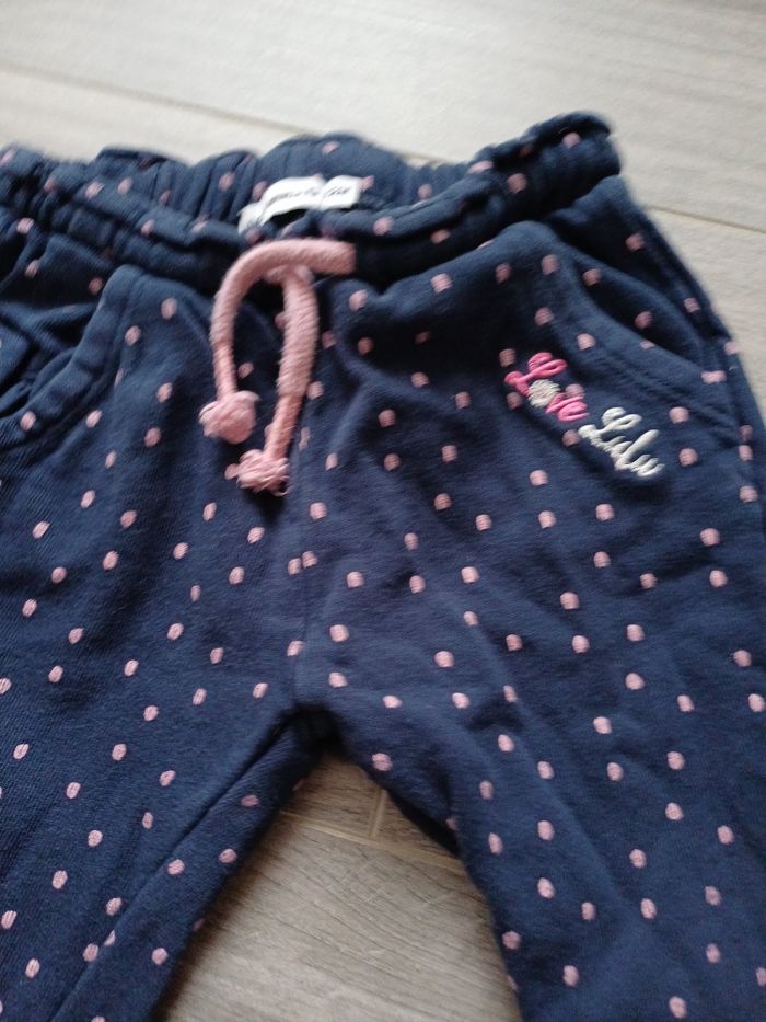 Pantalon taille 12 mois - photo numéro 2