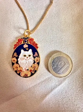 Collier pendentif réversible en or libre vietnamien – Chat & orchidée