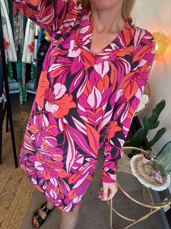 Robe Antik Batik à motifs floraux rose et rouge, en soie, taille 36/38 - photo numéro 2