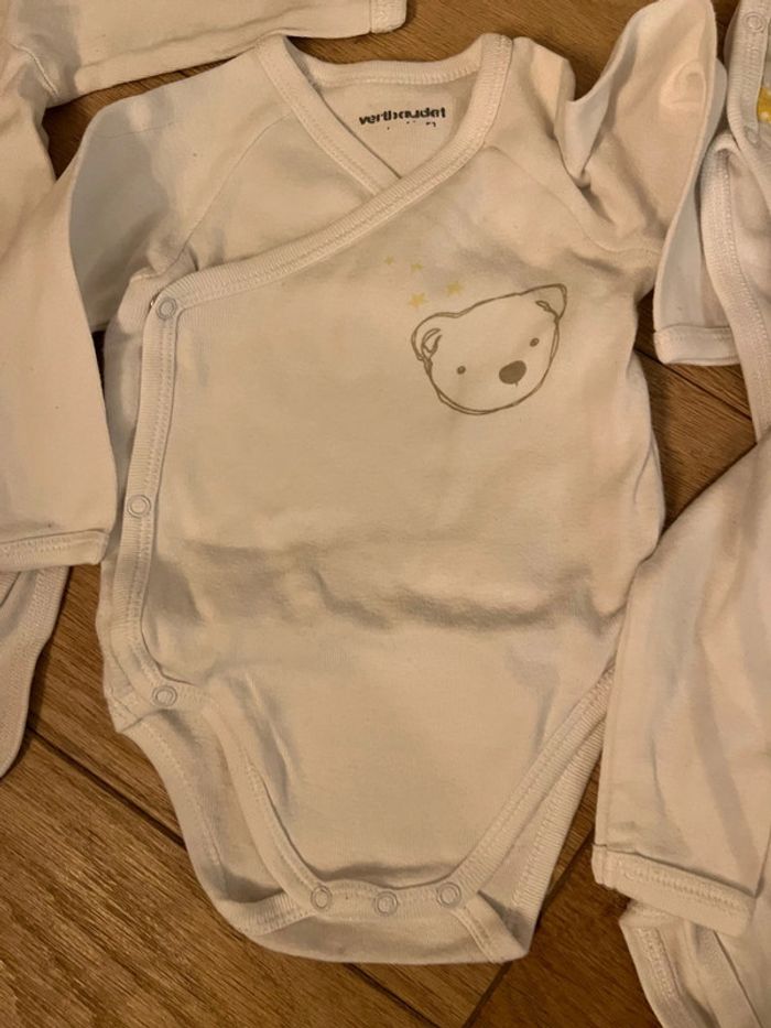 Vend lot de 7 bodies vertbaudet mixte garçon/ fille 3 mois bon état - photo numéro 6