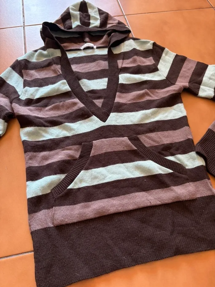 Pull femme T3 - photo numéro 4