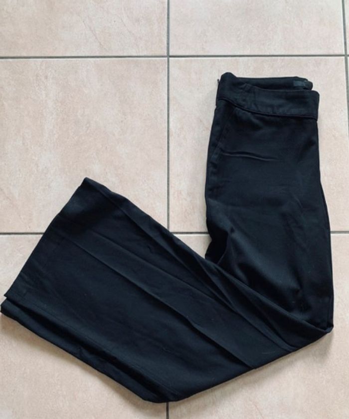 Pantalon noir Zara évasé taille 36 - photo numéro 2