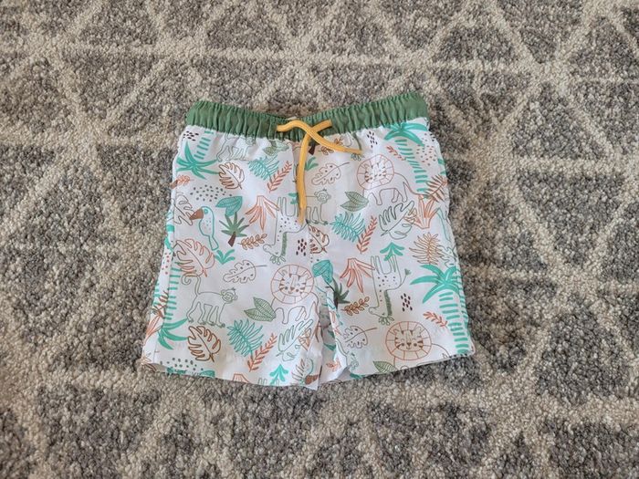 Short de bain 9 mois