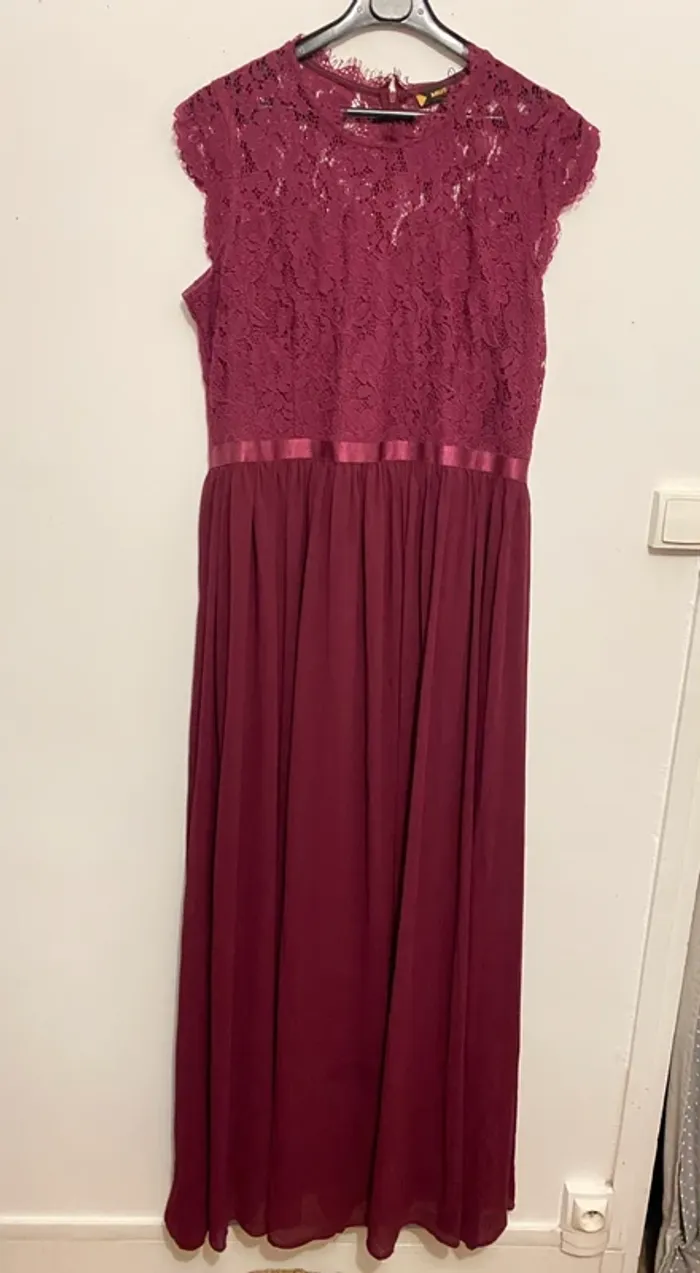 Robe de cérémonie
