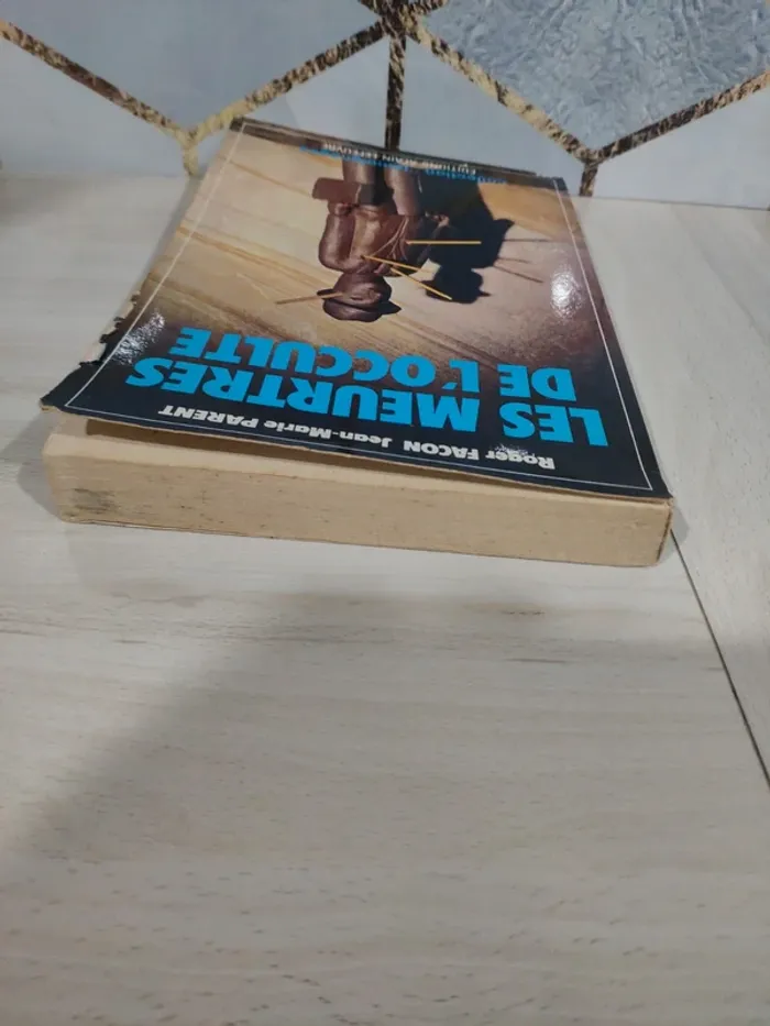 Livre grand format les meurtres de l'occulte Parent Façon témoignage sociétés secrètes - photo numéro 4
