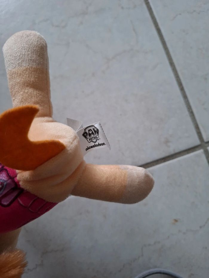 Peluche Stella de la pat patrouille - photo numéro 3