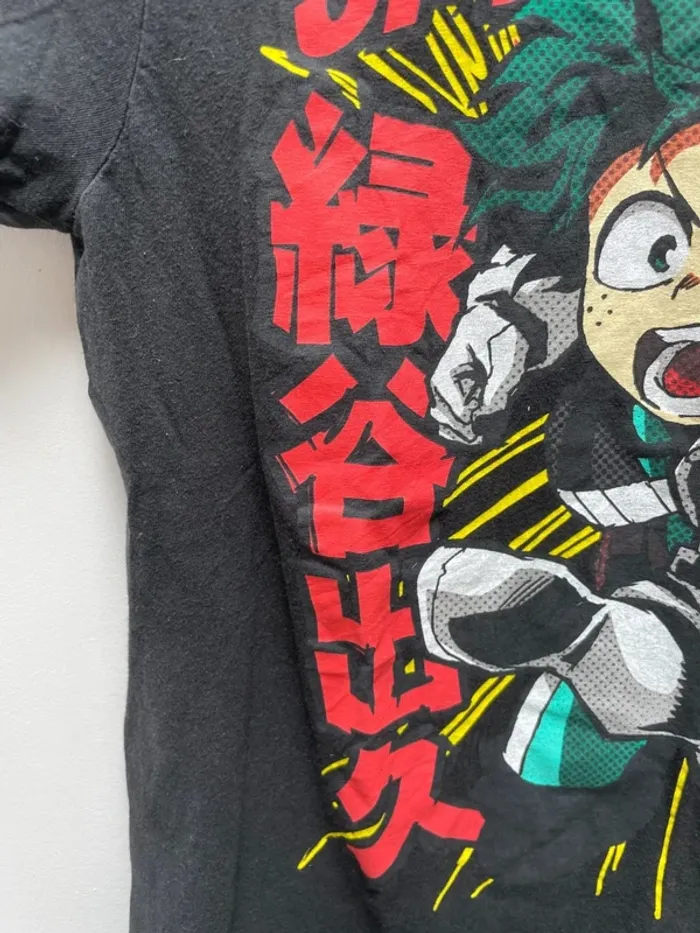 My Hero Academia Anime Black T-shirt Size Medium - photo numéro 4