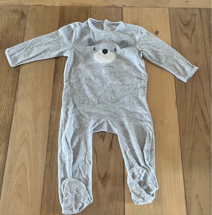 👶 Pyjama garçon 1 pièce – Kiabi – 24 mois