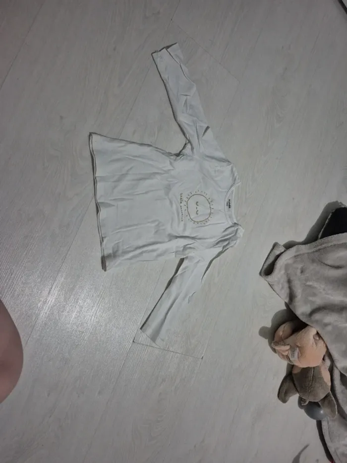 T-shirt manches longues blanc motif soleil