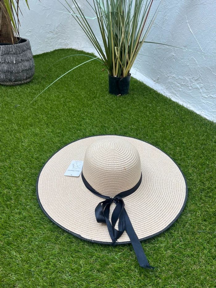 Très jolie chapeau taille unique neuf - photo numéro 2