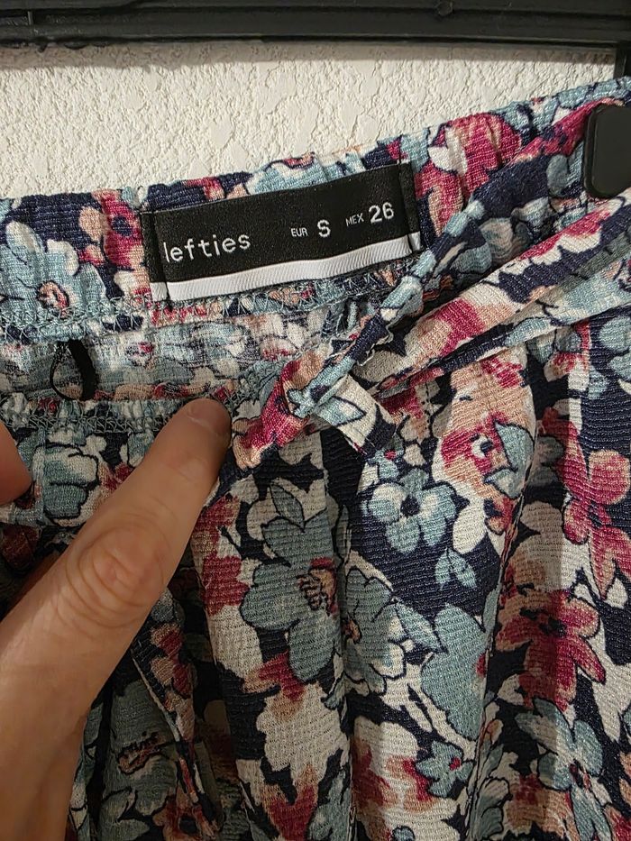 Petite jupe fleurie Lefties taille s - photo numéro 4