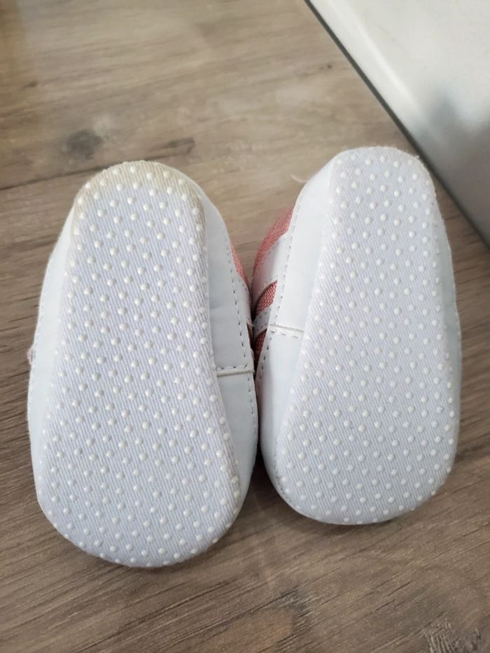 Chaussures bébé - photo numéro 4