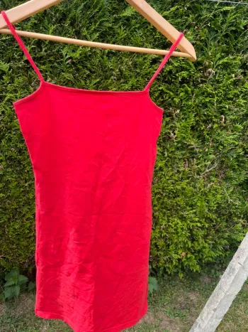 robe à bretelles moulante rouge