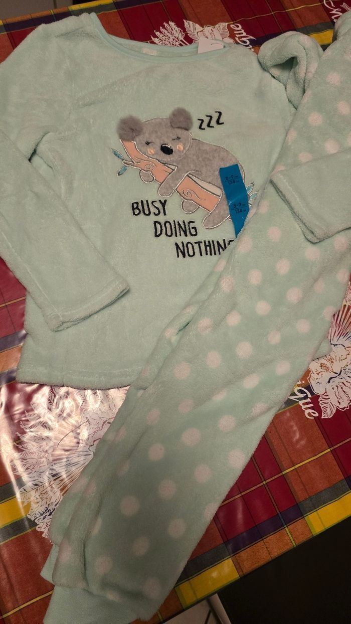 Neuf (non porté) 🩷💓🏷 pyjama 9 ans fille 💓🩷