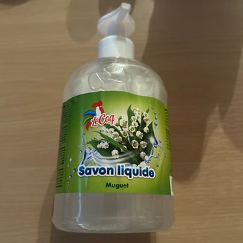 1 savon main liquide muguet neuf