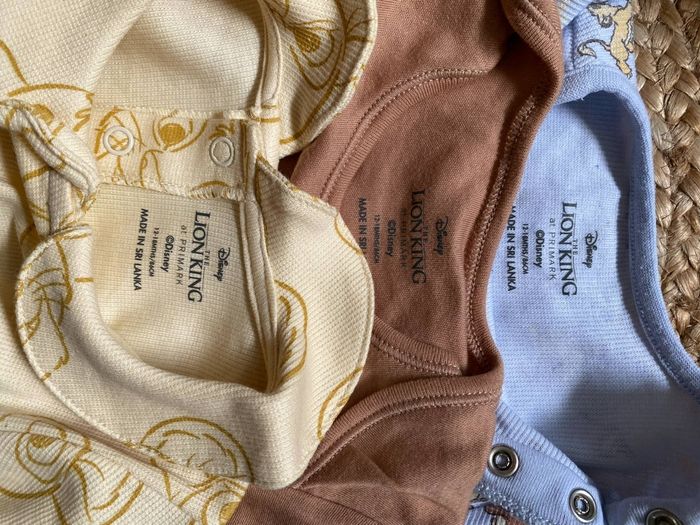 Lot 3 bodies ml 12/18 mois roi lion simba disney - photo numéro 3