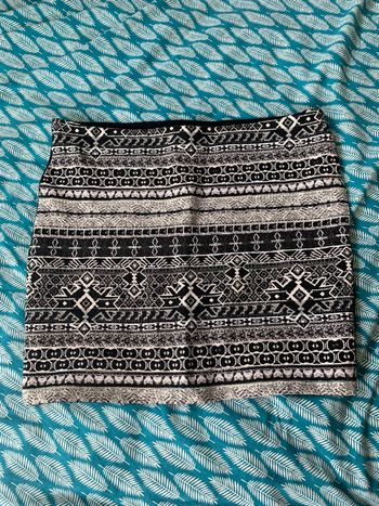 Mini jupe moulante confortable