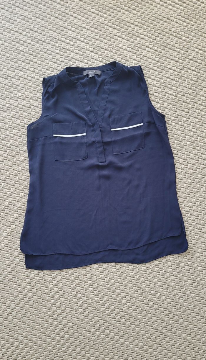 Top taille 36 très bon état - photo numéro 2