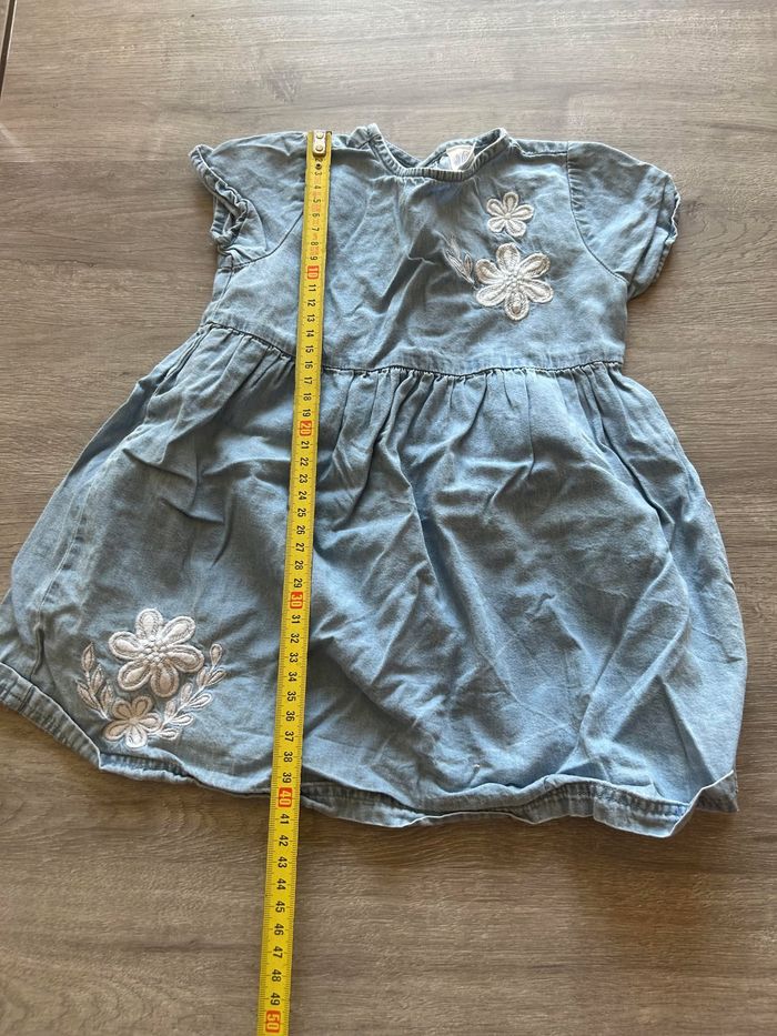 Lot de vêtements fille - photo numéro 8