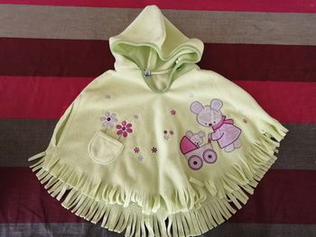 Poncho (12 mois)