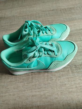 Basket Nike MD  valiant  pointure 36.5