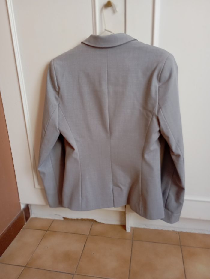 Veste femme taille 36 - photo numéro 3
